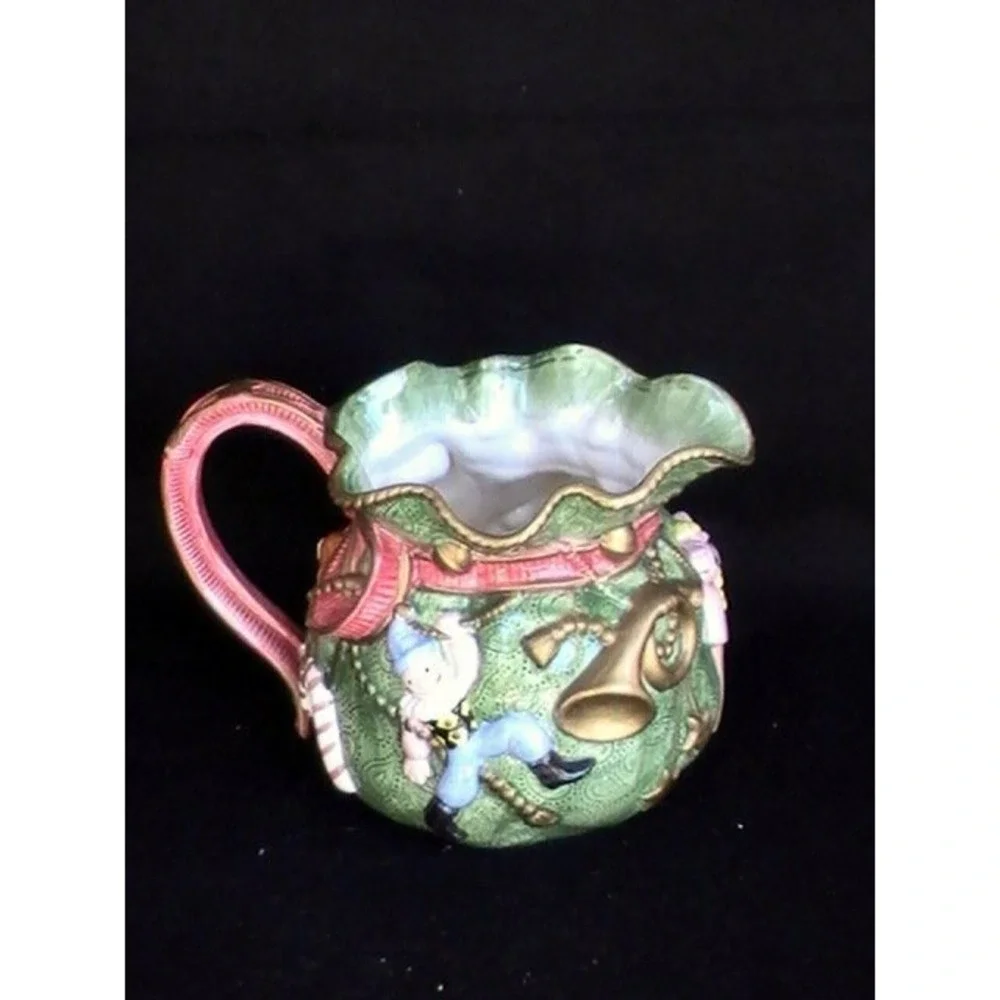 Fitz and Floyd 1995 Santas Toy Bag Christmas Pitcher Nutcracker Teddy Bear 24oz